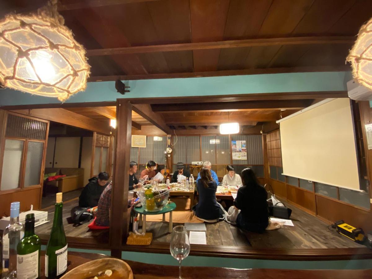 Guest House & Bar Diamond Head Mihana Ngoại thất bức ảnh