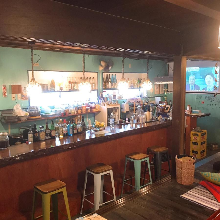 Guest House & Bar Diamond Head Mihana Ngoại thất bức ảnh